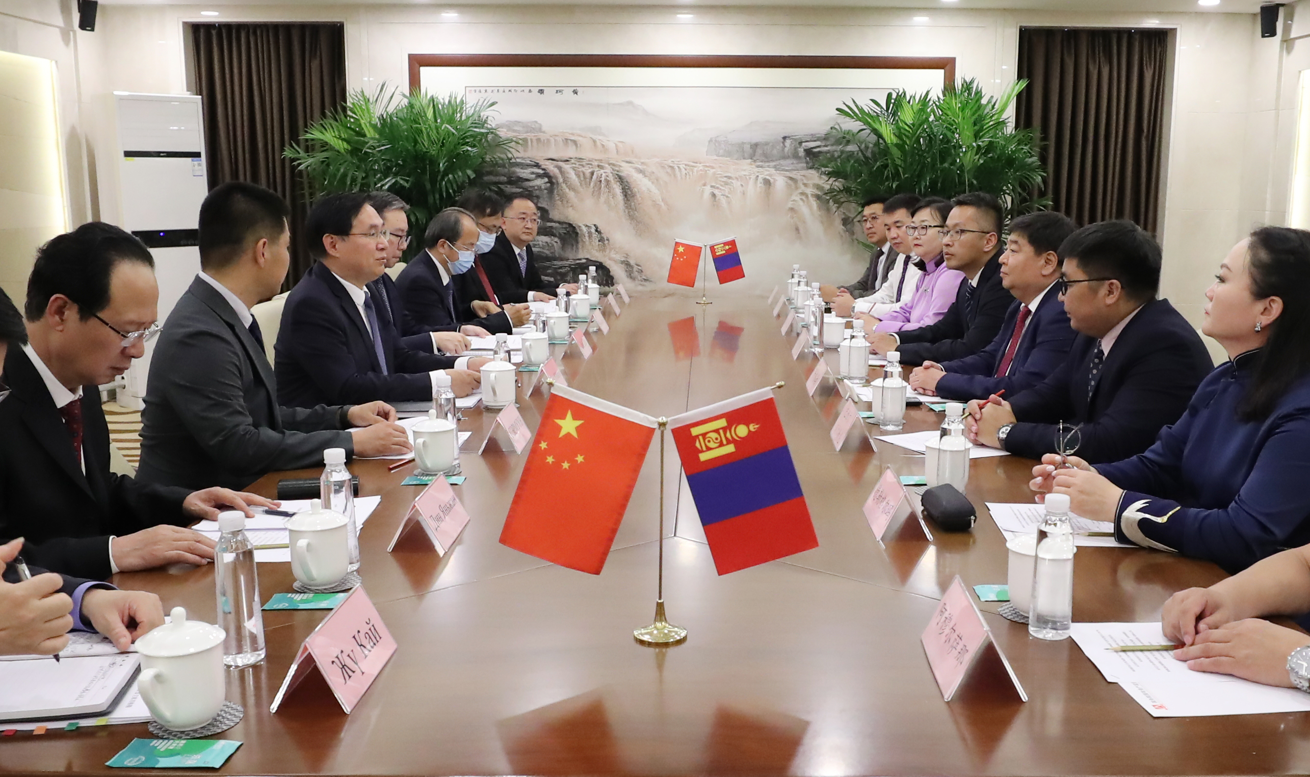 张玉卓、、、国资、、、央企、、、国资委、、、书记、、、主任、、、国企、、、企业刷新