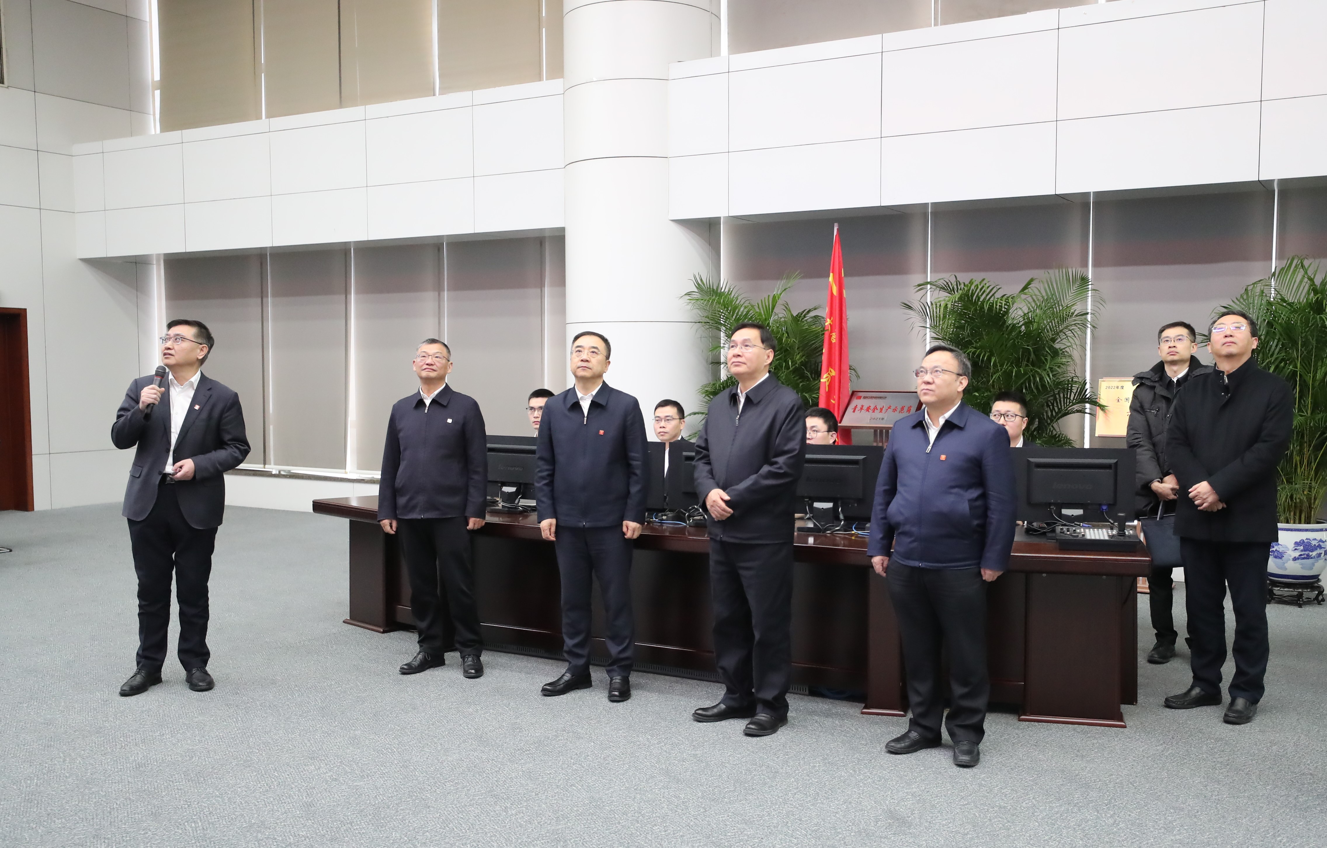 张玉卓、、、国资、、、央企、、、国资委、、、书记、、、主任、、、国企、、、企业刷新