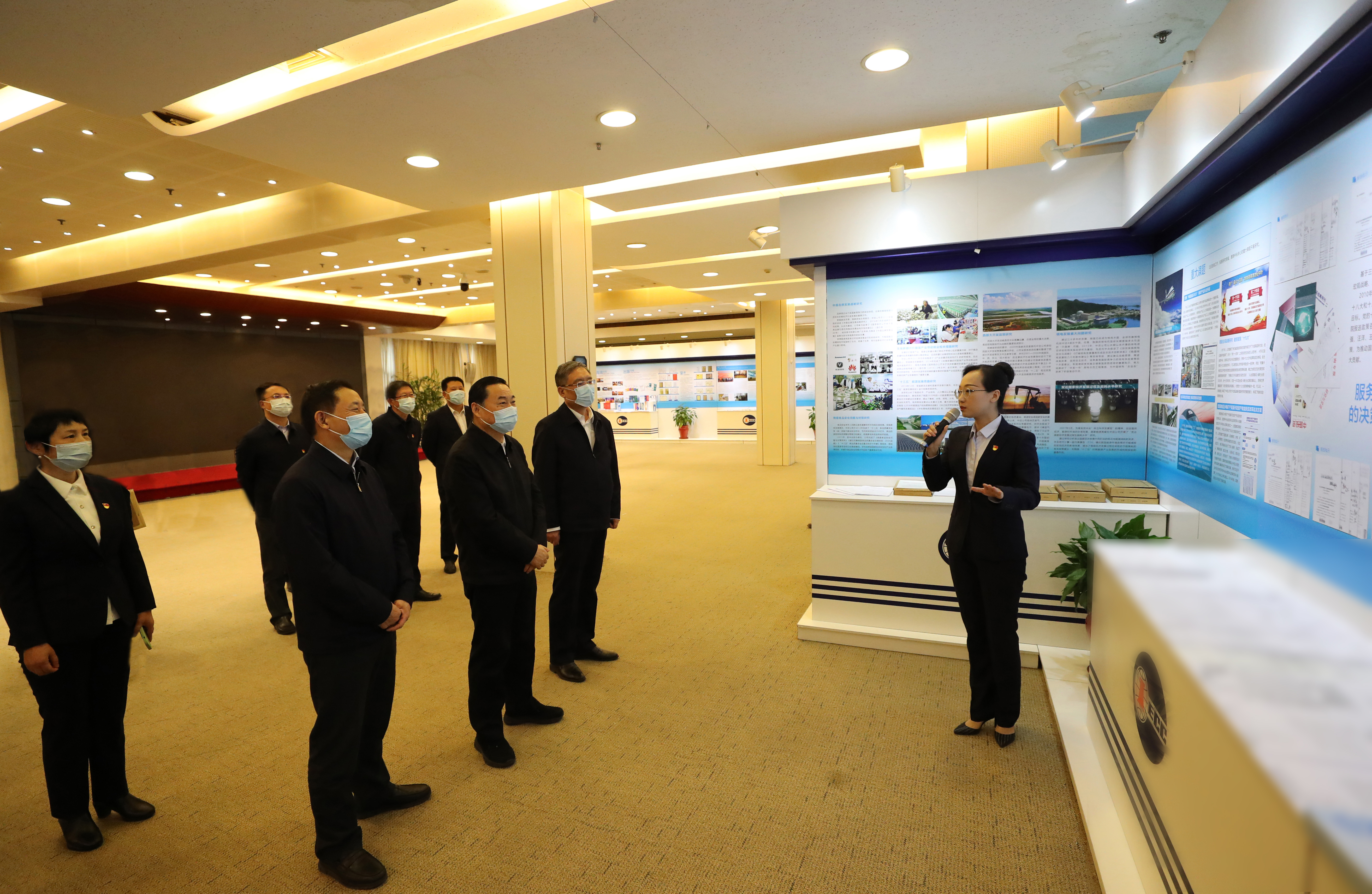 郝鹏、、国资、、央企、、国资委、、书记、、主任、、国企、、企业刷新